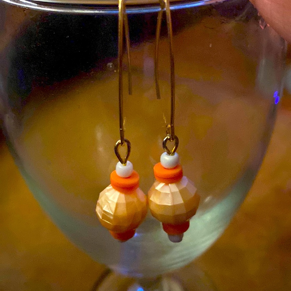 🦋 Orange Zestiness Earrings